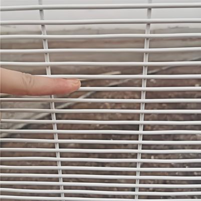 Hot Dip Galvanized High Security Metal Anti-Climbing Fence 