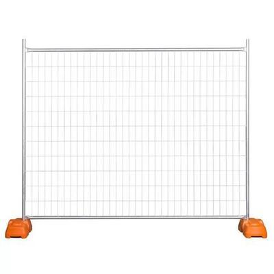 Galvanizli 2.1m x 2.4m Kolay monte geçici çit kaynaklı metal tel çit paneli