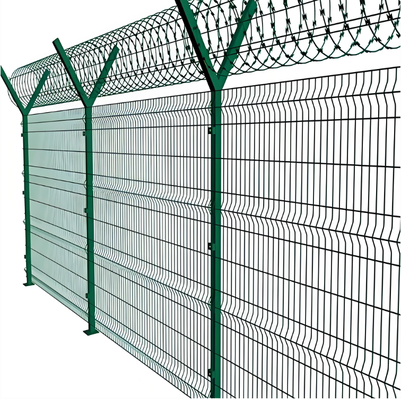 Galvanizli PVC Kaplı 1.8M Yüksek 3D Kavisli V Mesh Güvenlik Çit Paneli RAL6005 Yeşil 50x200mm Delik Tırmanmayı Önleyici Sistem
